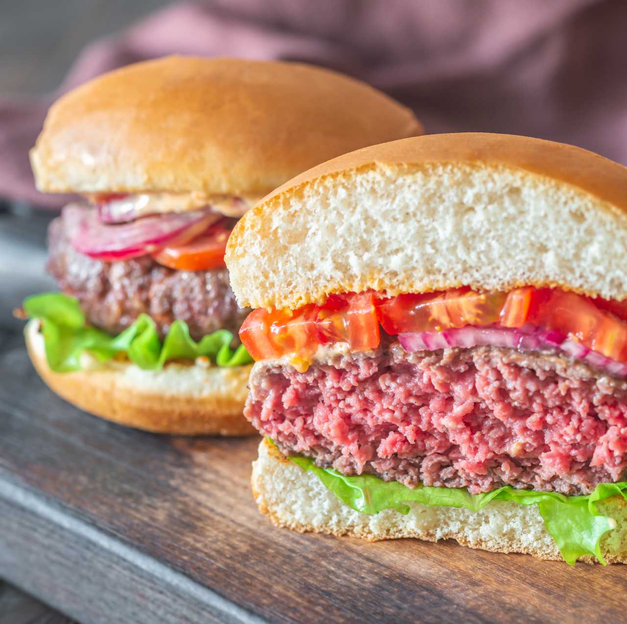 Thoroughly cooked burger is still pink? : r/foodsafety