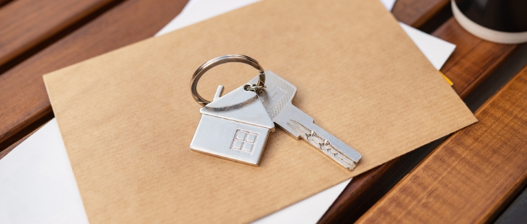 Renters Rights Bill course image - house keys on an envelope