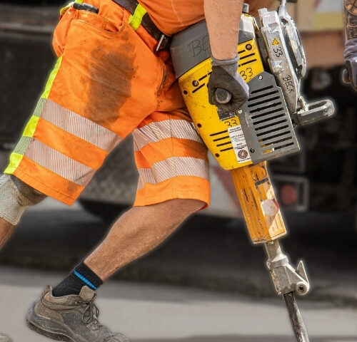 Vibration Awareness thumbnail - a worker using a pneumatic drill